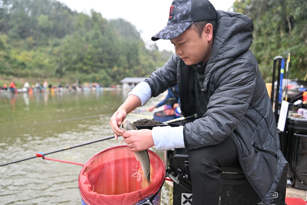 2023年湖北省土家故里腾晖杯钓鱼比赛在来凤举行