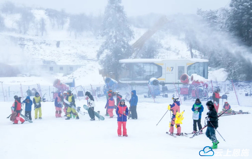 利川滑雪场图片