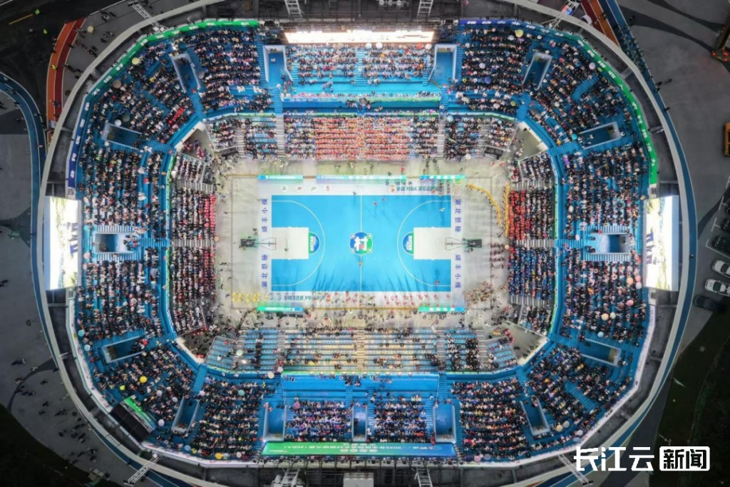 【长江云新闻】“村BA”中部赛区火爆开幕！20支篮球队决战咸丰