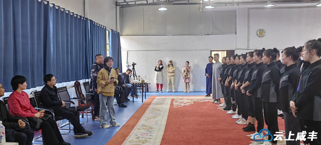 省文联领导调研咸丰基层文艺工作