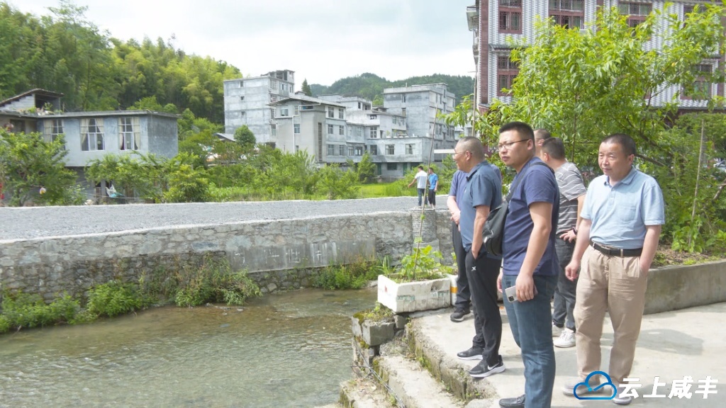 县自然资源和规划局开展项目建设用地要素保障专项行动