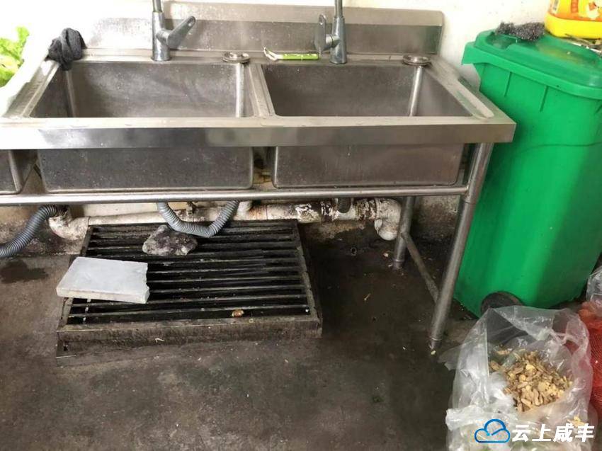 餐饮红黑榜(2).docx