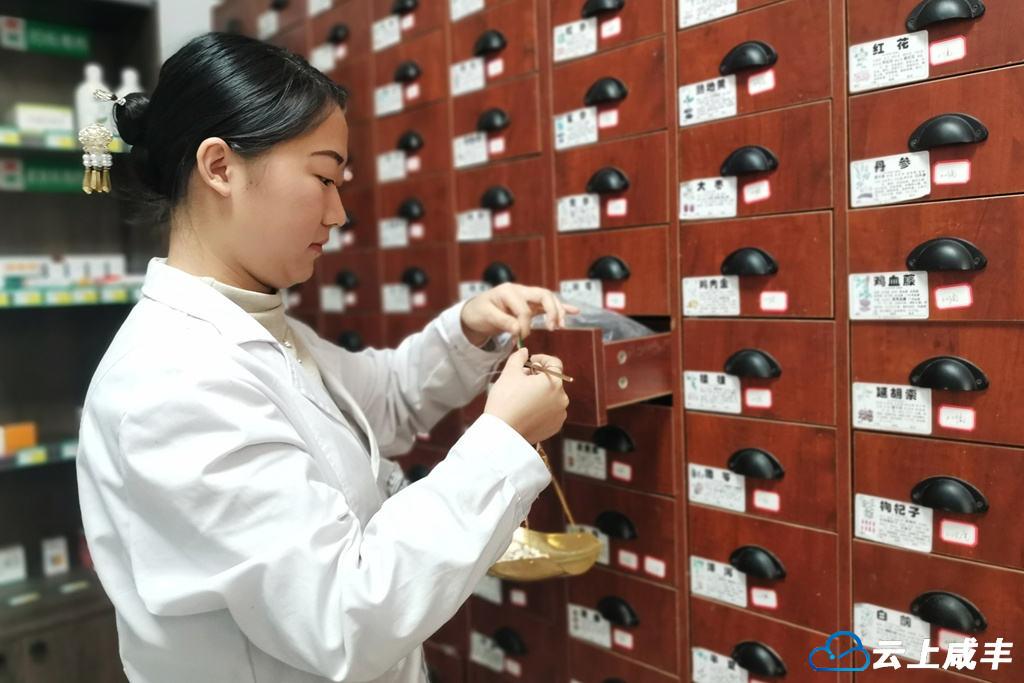 咸丰248个村卫生室筑牢健康首道防线