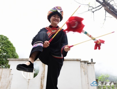 4 连夹棒.jpg 4 连夹棒.jpg