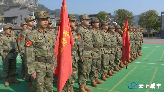 坪坝营镇点验基干民兵