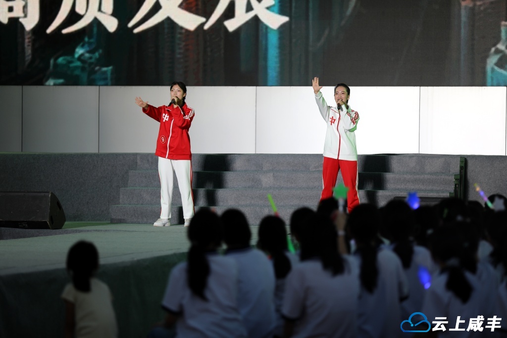 cfb95b3f8b7d4ea441e3a02ce12b819b.jpg cfb95b3f8b7d4ea441e3a02ce12b819b.jpg