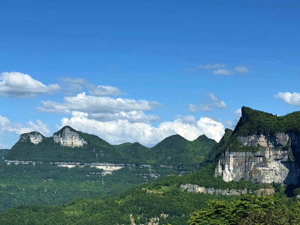 【学习强国】湖北咸丰：二仙岩省级湿地自然保护区夏季风光