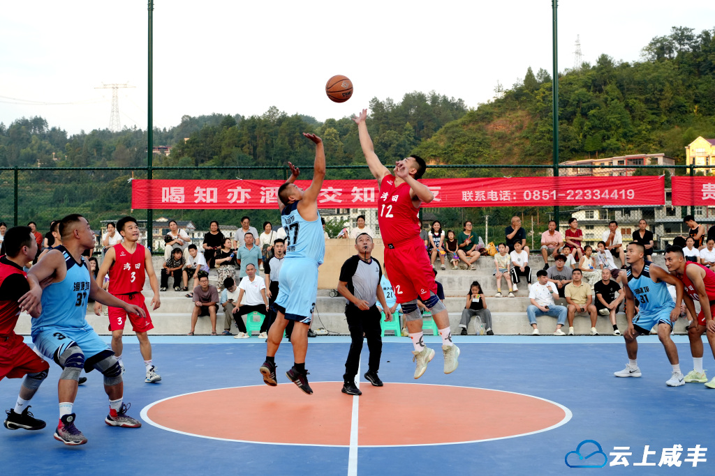 开赛！曲江镇13支队伍“篮”上争霸