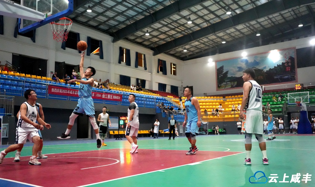 季军一只鸡，亚军一只鸭，冠军抱鹅笑哈哈！