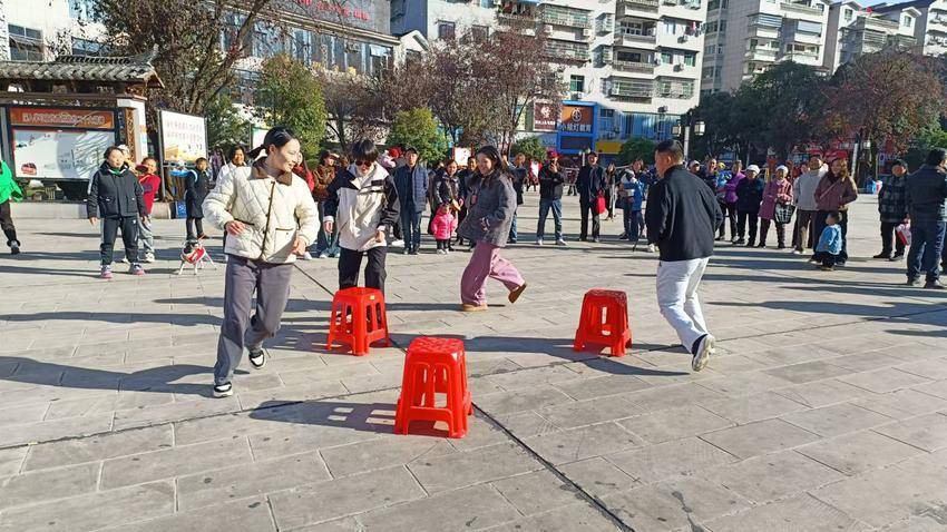 “双五级齿轮”驱动老旧小区“焕新”