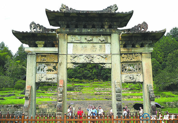 【恩施日报】图片新闻