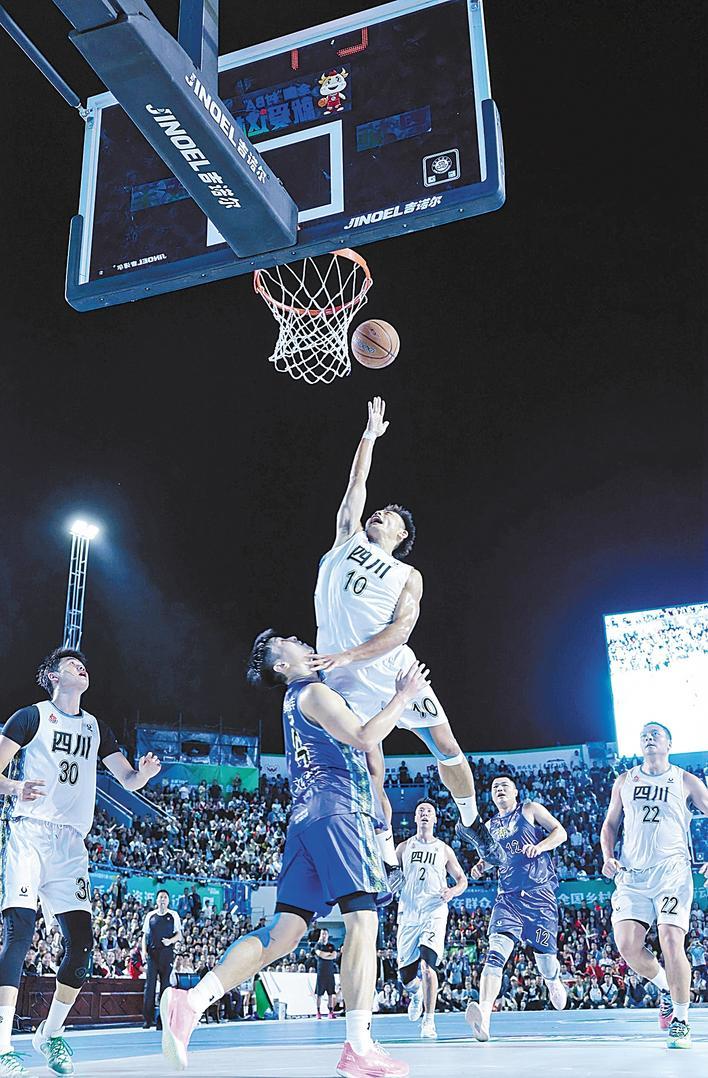 【湖北日报】从茶园到球场：  一支白茶队的“村BA”逆袭之路