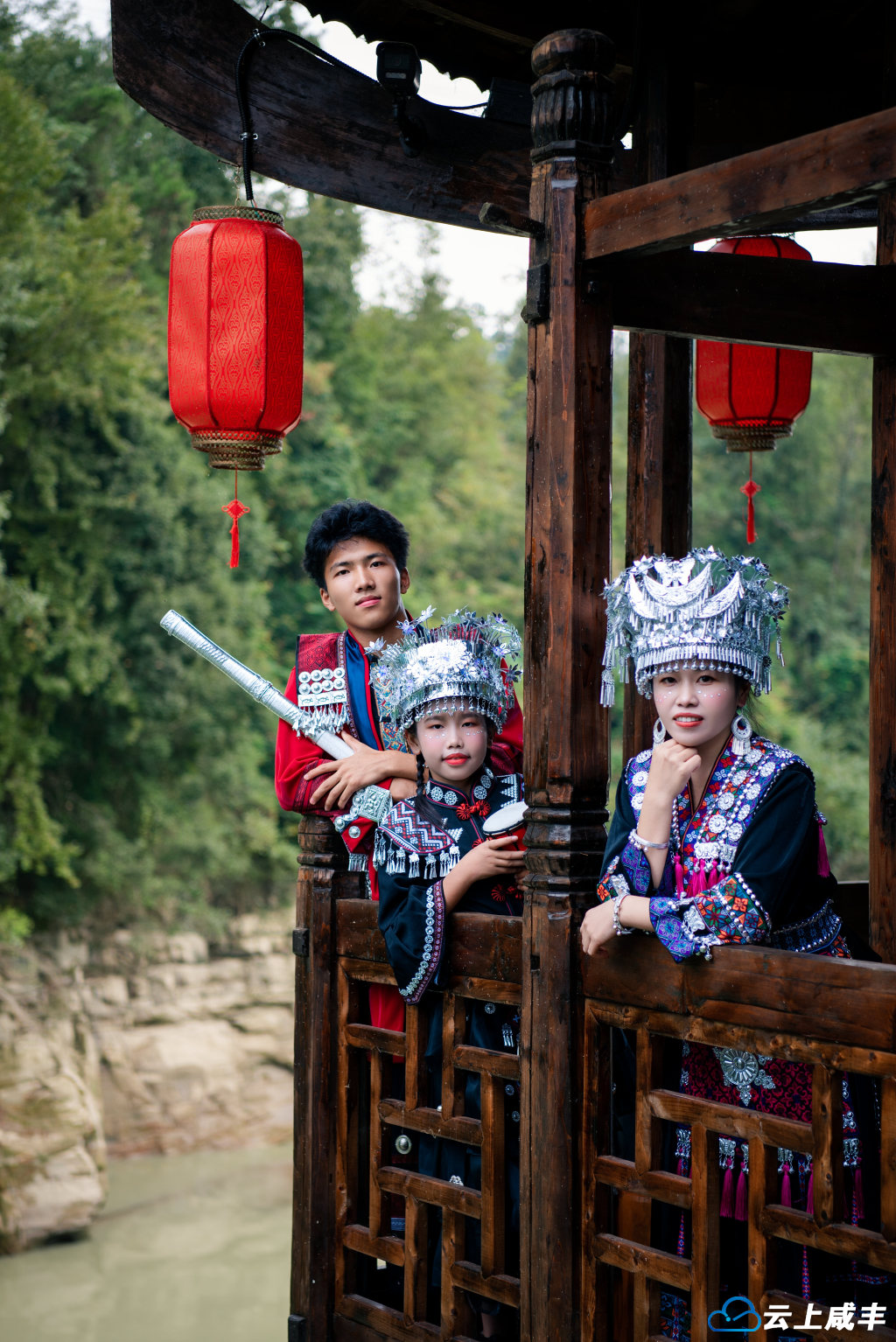 微信图片_20251009220842_51_98.jpg 微信图片_20251009220842_51_98.jpg