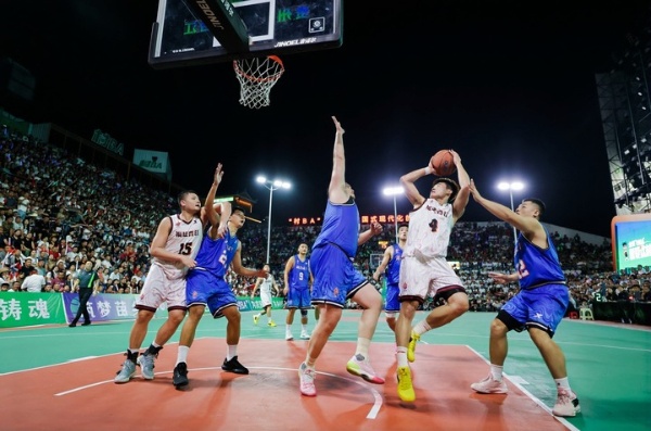 【新华网】福建晋江队夺得2025年全国和美乡村篮球大赛总冠军