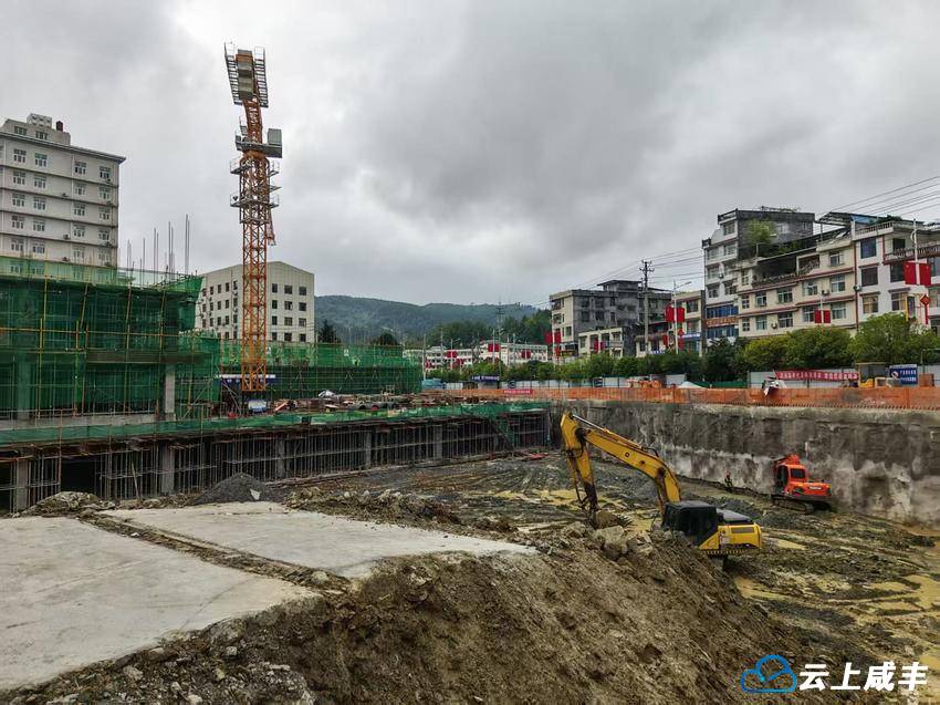 县人大常委会督办推进人代会议案建议及民生实事办理情况