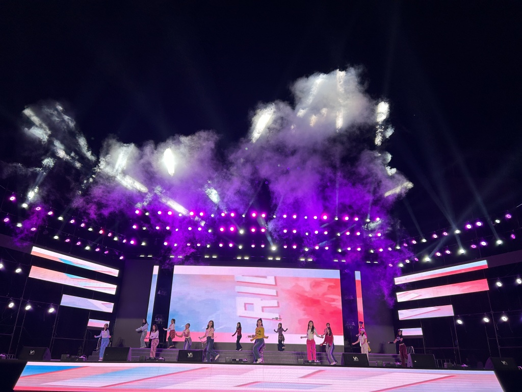 现代舞Yes OK 1.jpg 现代舞Yes OK 1.jpg