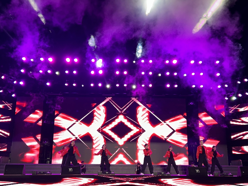 新华书店.jpg 新华书店.jpg