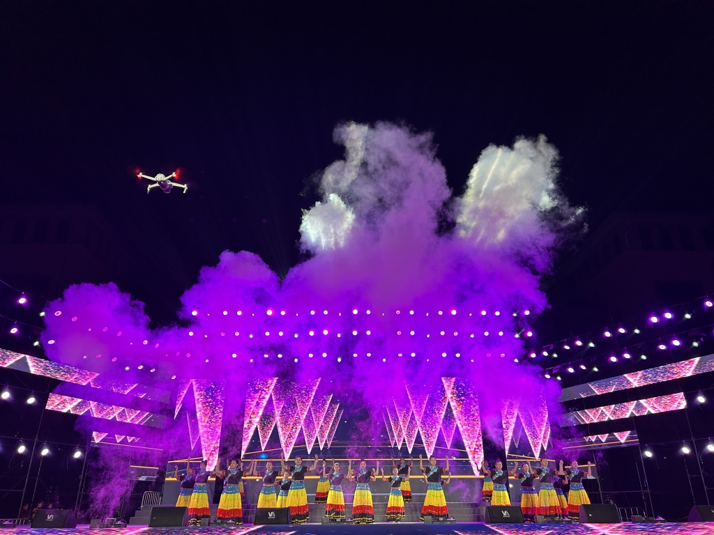 哈尼宝贝.jpg 哈尼宝贝.jpg