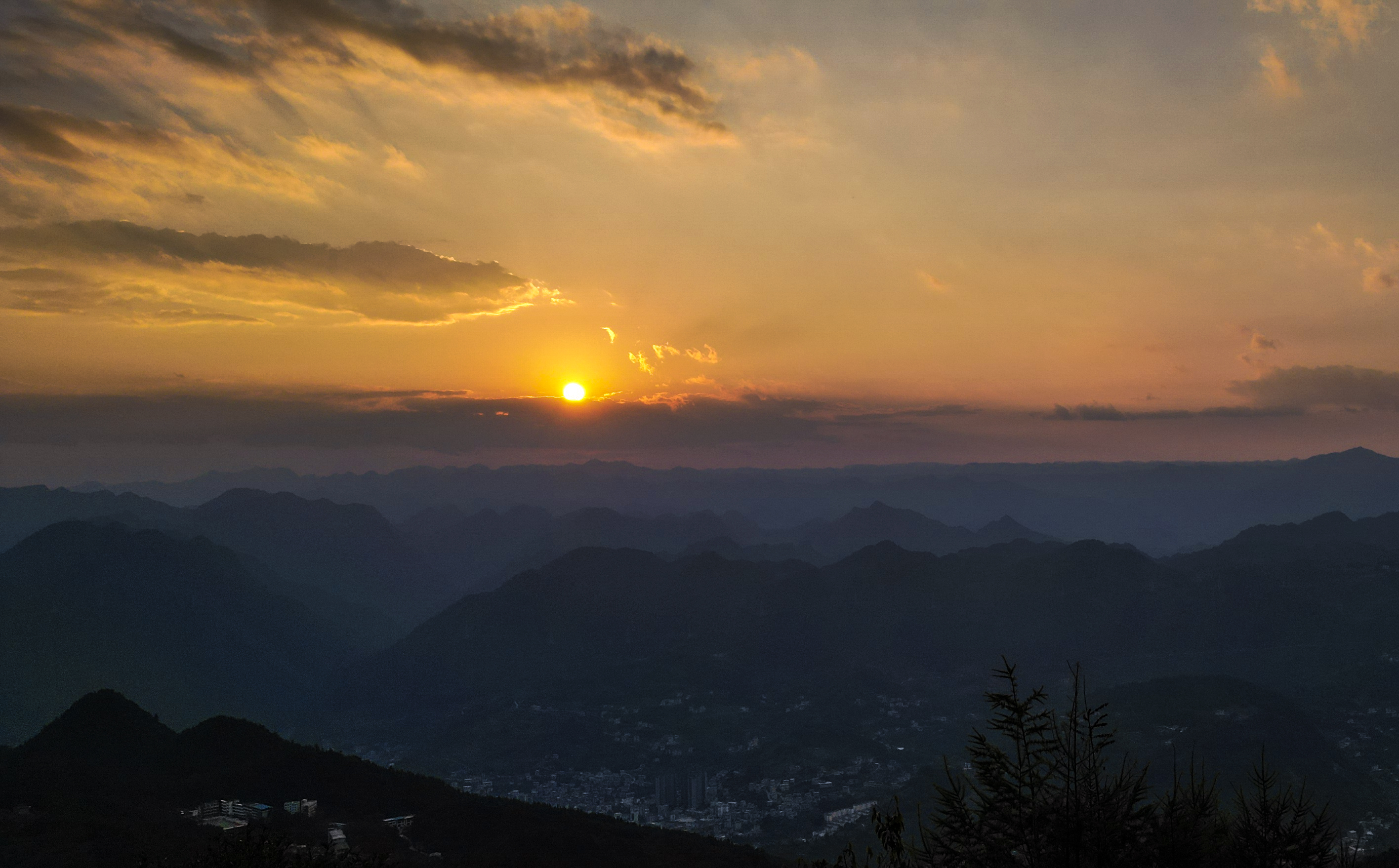 醉红的夕阳