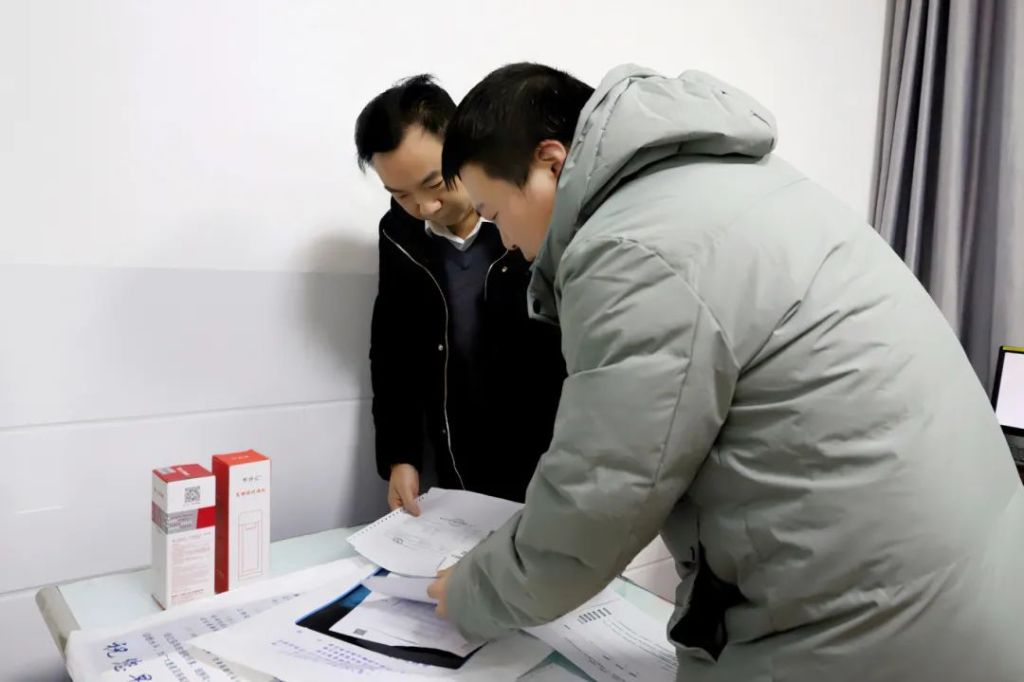 edbc843eb746db5e8b94f46474e3a7d.jpg edbc843eb746db5e8b94f46474e3a7d.jpg