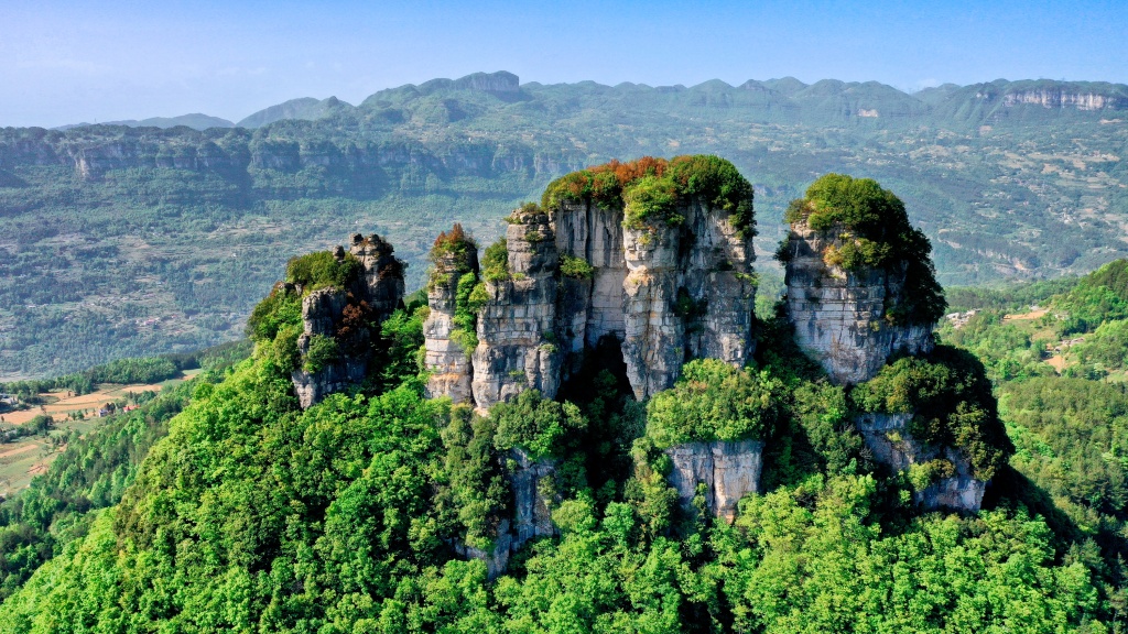 图说恩施旗峰山美景如画